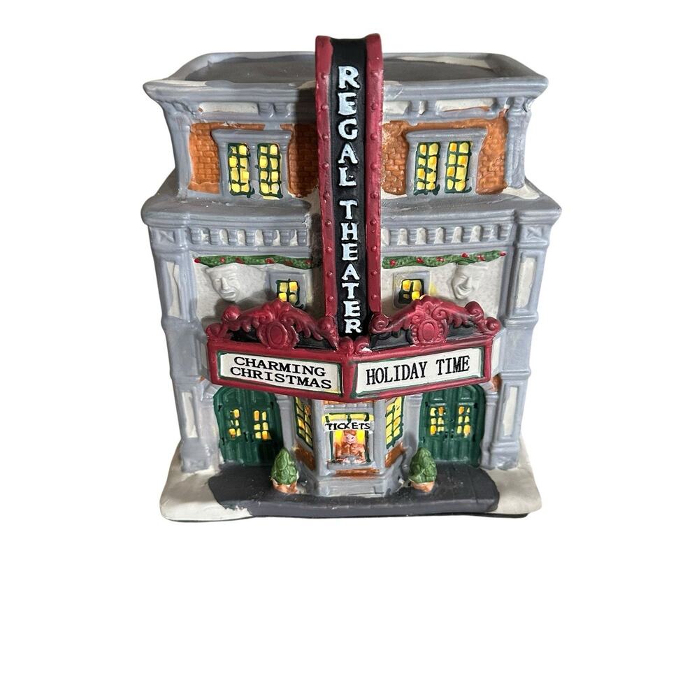 Holiday Time Regal Movie Theater Retired Lighted Christmas Village 2018 w/ Cord‎
